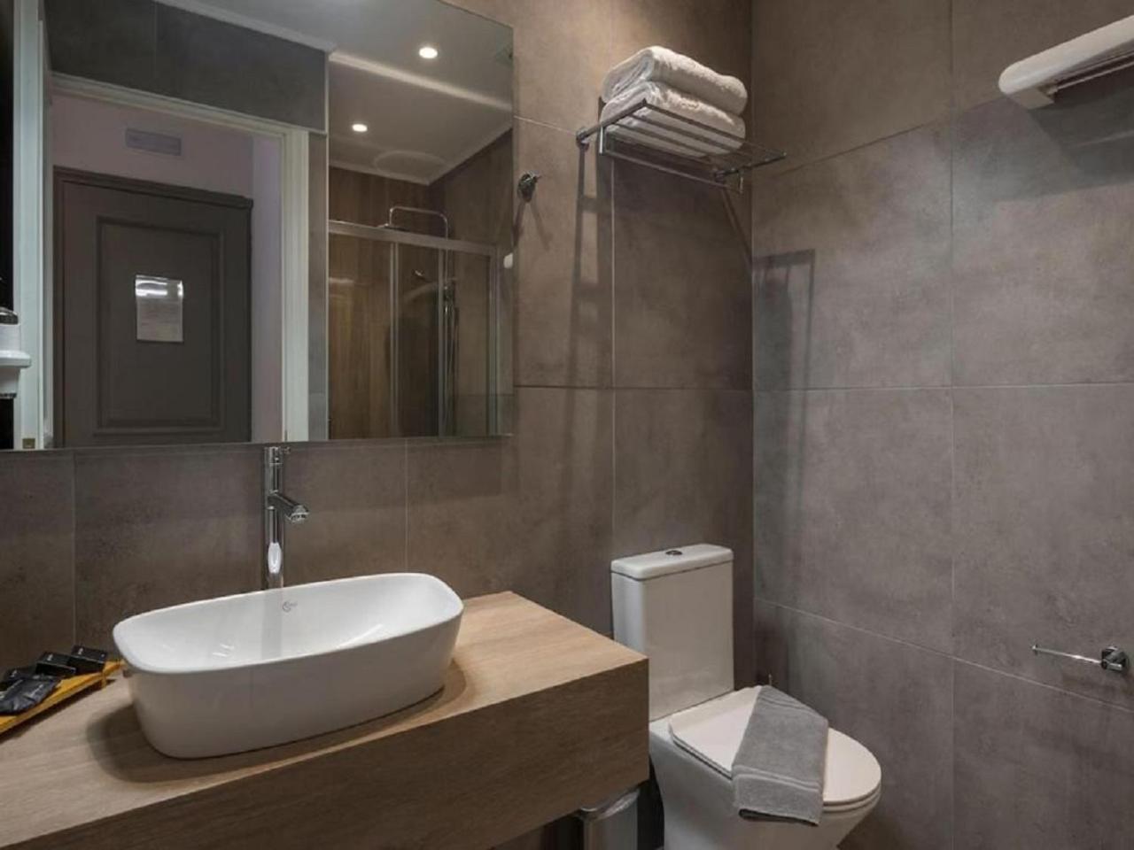 Hotel Teo International Near Delhi Airport By-Tu Casa New Delhi Buitenkant foto